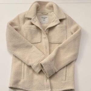 Abercrombie & Fitch Off-White Sherpa Jacket